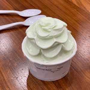 Meet your Posher, Anita